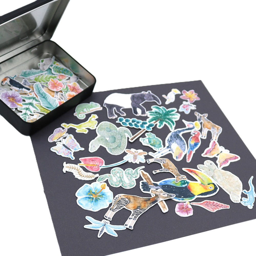 Stickerbox Tropenwelt Deluxe – alle Tropen-Aquarellmotive wie Tiere, Pflanzen und Blumen auf schwarzem Hintergrund