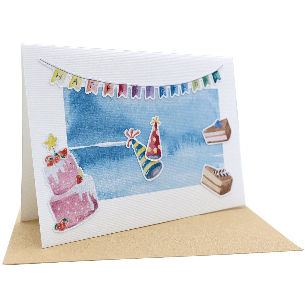 Aquarell-Klappkarte zum Geburtstag mit Wimpelgirlande, Geburtstagstorte, Partyhut und Kuchenstücken auf blauem Farbverlauf
