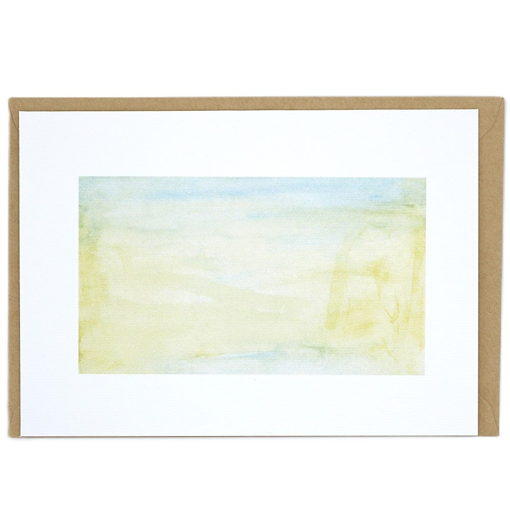 Postkarte Tropenwelt Aquarell Hintergrund in sanften Gelb und Blautoenen mit Kraftpapier Umschlag