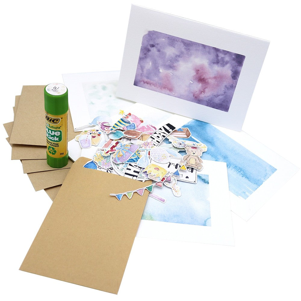 Kreativ-Set Geburtstag mit Aquarell-Klappkarten, Umschlägen, Aquarell-Motiven und Klebestift, aufgefächert dargestellt
