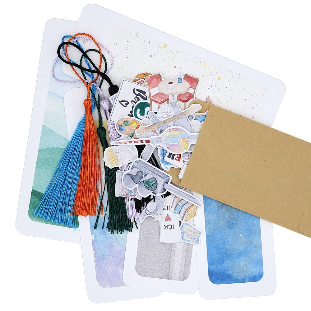 Kreativ-Lesezeichen-Set Berlin mit Aquarell-Lesezeichen, Quasten, Aquarellmotiven wie Fernsehturm, Ampel und Tauben und Umschlag.