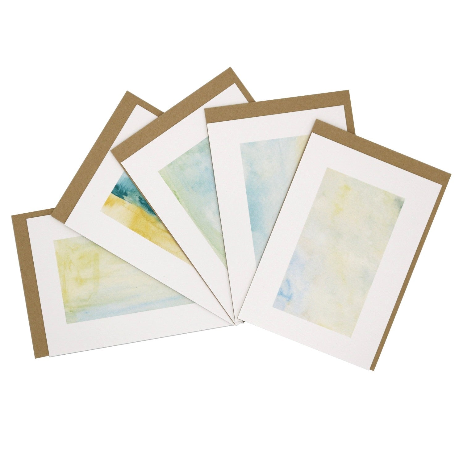 tropenwelt Postkarten Set mit fünf Aquarell Hintergründen in Blau Gruen Beige Tönen mit Kraftpapier Umschlägen nebeneinander aufgefächert